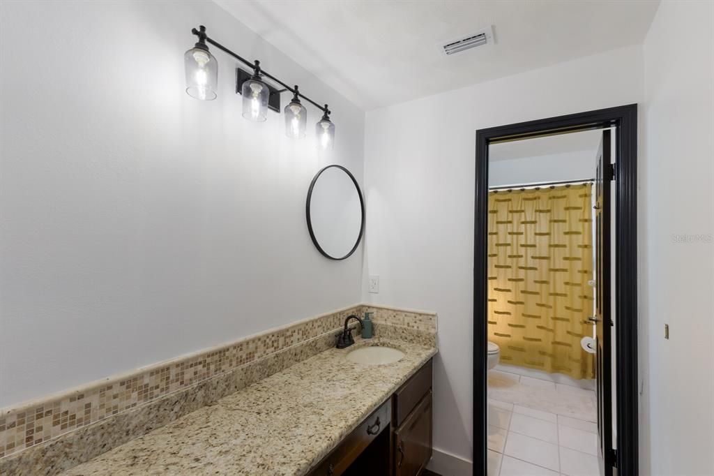 Active With Contract: $564,990 (4 beds, 2 baths, 2318 Square Feet)