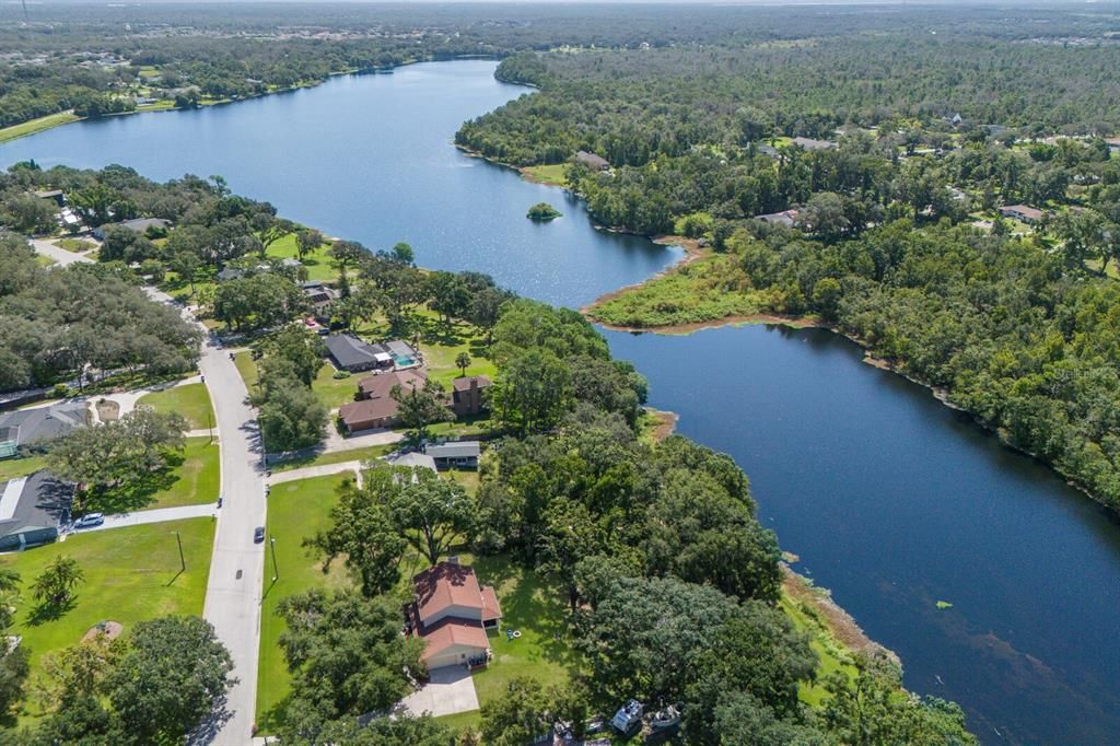 Active With Contract: $564,990 (4 beds, 2 baths, 2318 Square Feet)