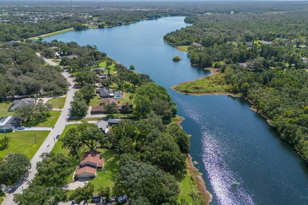 Active With Contract: $564,990 (4 beds, 2 baths, 2318 Square Feet)