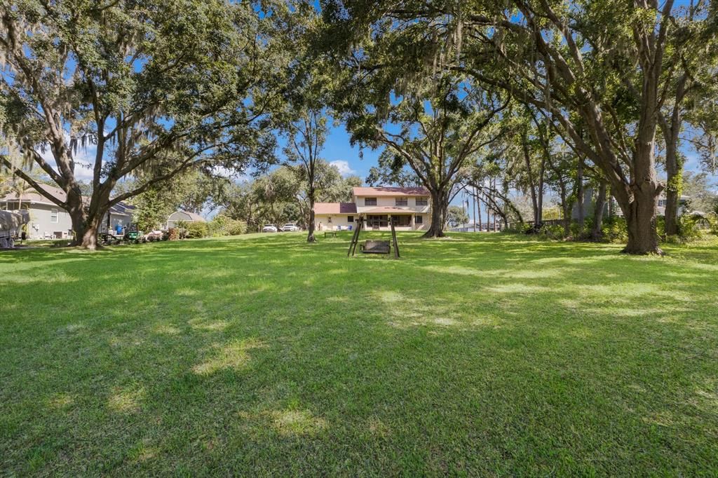 Active With Contract: $564,990 (4 beds, 2 baths, 2318 Square Feet)