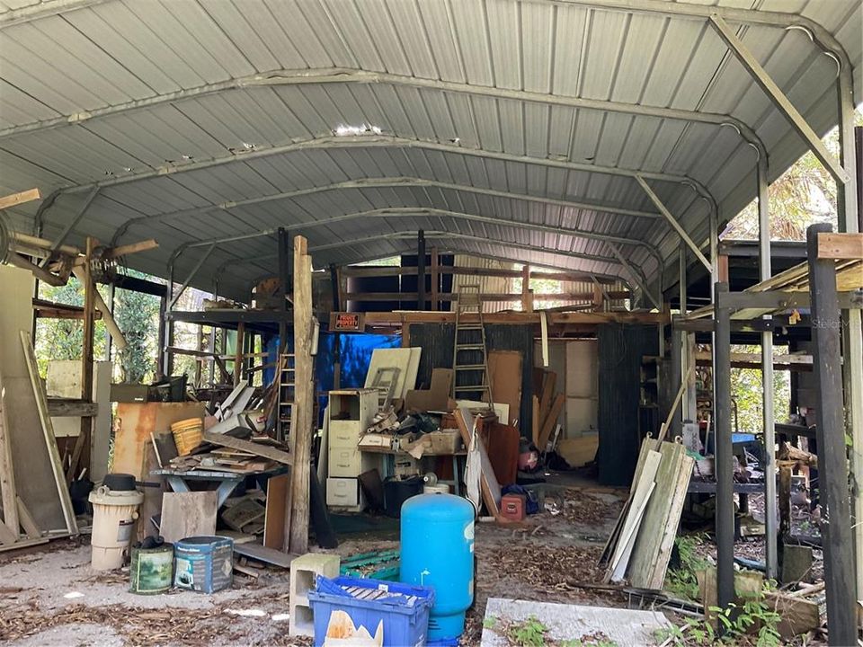 На продажу: $295,500 (2 спален, 1 ванн, 960 Квадратных фут)