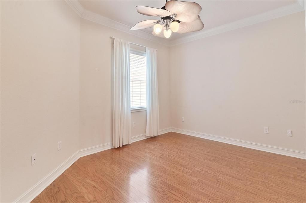 En Venta: $449,900 (3 camas, 2 baños, 2685 Pies cuadrados)