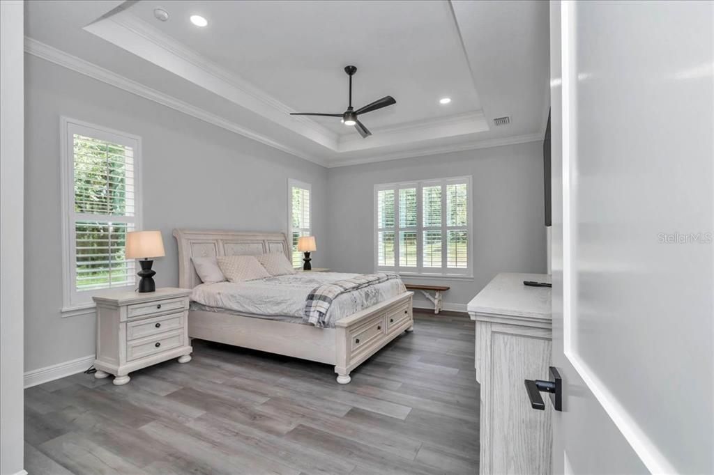 For Sale: $875,000 (4 beds, 3 baths, 2666 Square Feet)