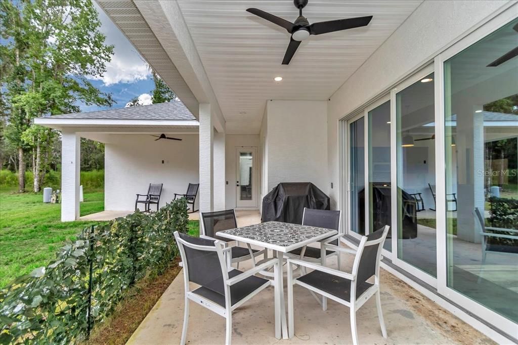 For Sale: $875,000 (4 beds, 3 baths, 2666 Square Feet)