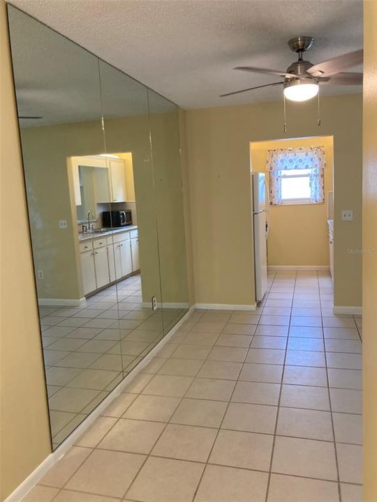 Active With Contract: $99,000 (2 beds, 2 baths, 1135 Square Feet)