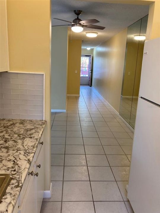 Active With Contract: $99,000 (2 beds, 2 baths, 1135 Square Feet)