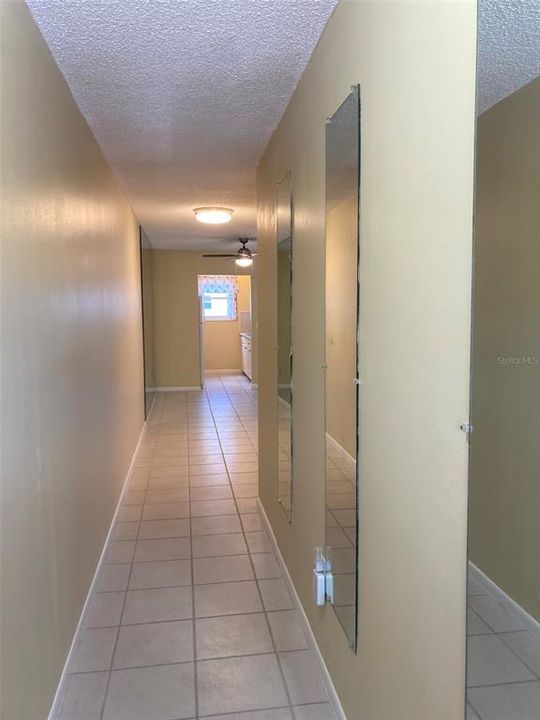 Active With Contract: $99,000 (2 beds, 2 baths, 1135 Square Feet)