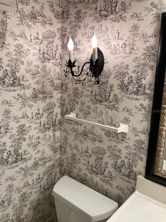 Active With Contract: $99,000 (2 beds, 2 baths, 1135 Square Feet)