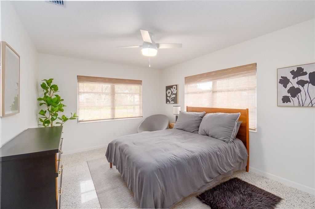 В аренду: $1,800 (1 спален, 1 ванн, 240 Квадратных фут)