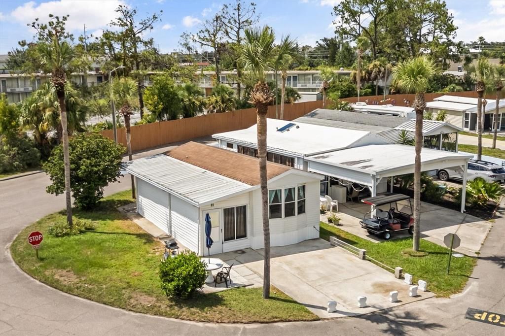 For Sale: $94,900 (1 beds, 1 baths, 396 Square Feet)