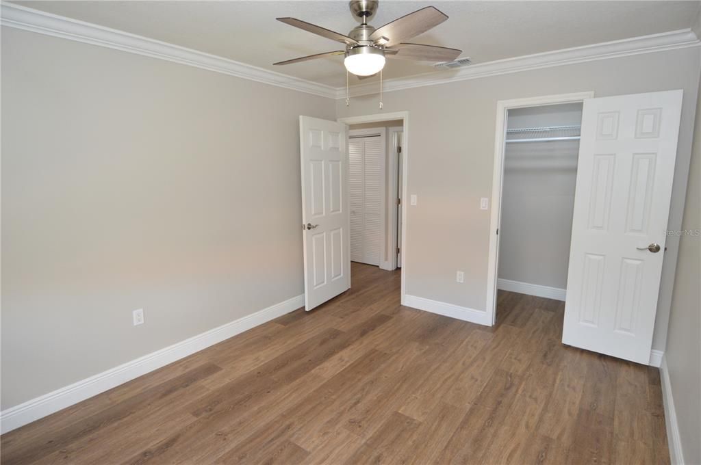 Active With Contract: $2,500 (3 beds, 2 baths, 1668 Square Feet)