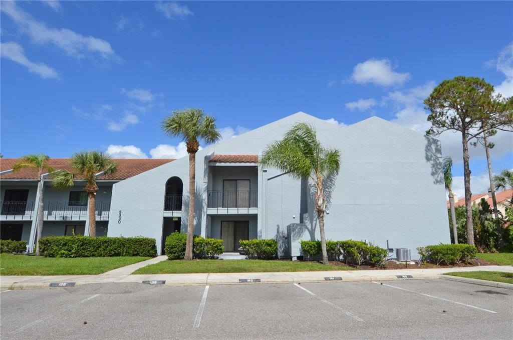 Active With Contract: $2,500 (3 beds, 2 baths, 1668 Square Feet)