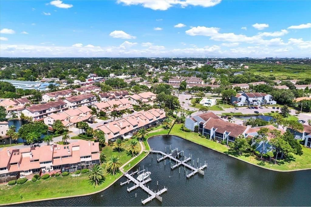 Active With Contract: $2,500 (3 beds, 2 baths, 1668 Square Feet)