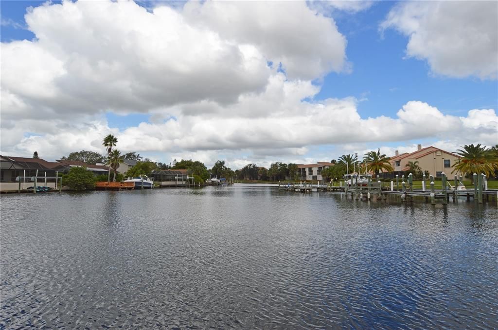 Active With Contract: $2,500 (3 beds, 2 baths, 1668 Square Feet)