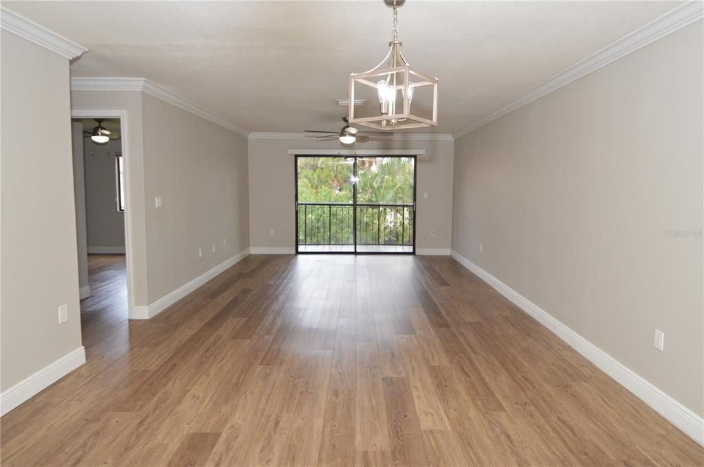 Active With Contract: $2,500 (3 beds, 2 baths, 1668 Square Feet)