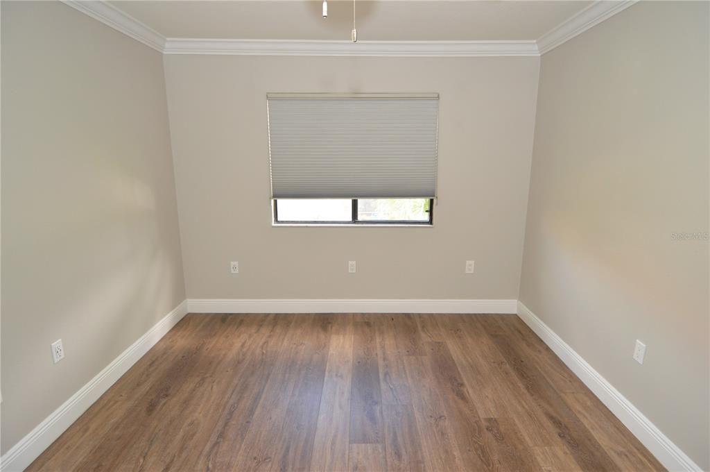 Active With Contract: $2,500 (3 beds, 2 baths, 1668 Square Feet)