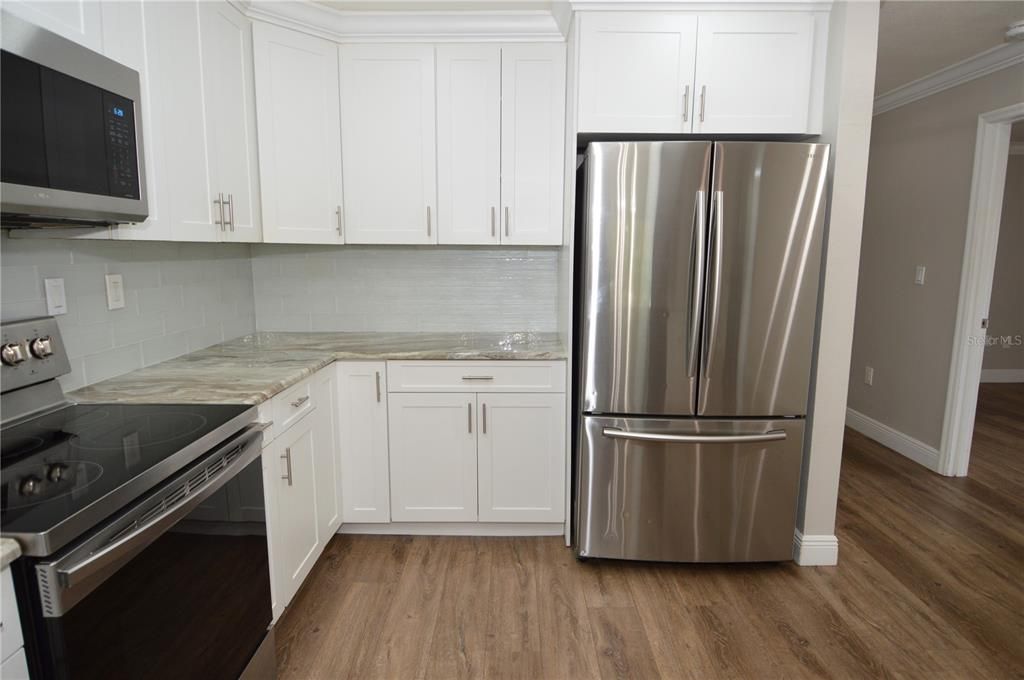 Active With Contract: $2,500 (3 beds, 2 baths, 1668 Square Feet)