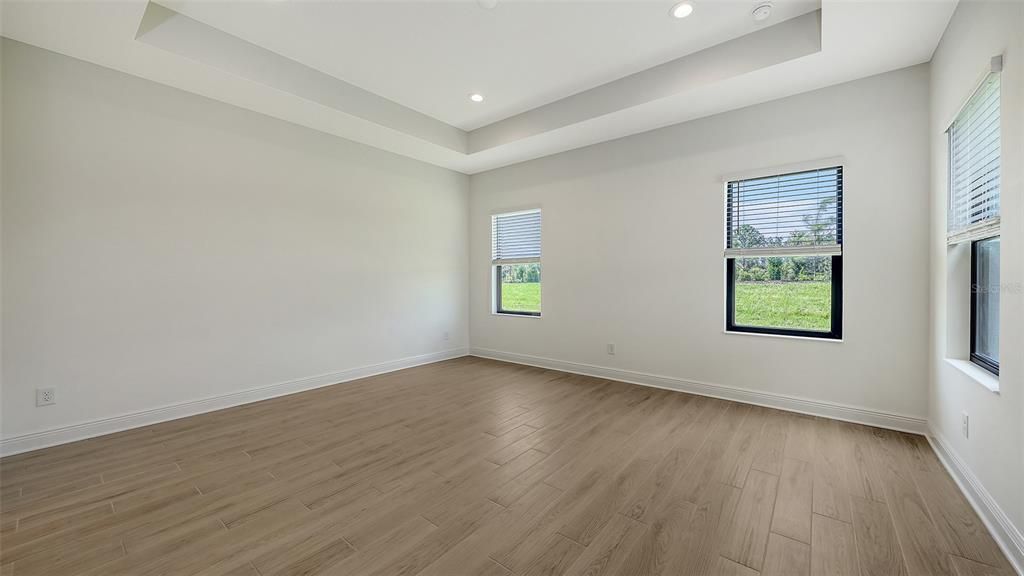 En Venta: $540,990 (3 camas, 2 baños, 2064 Pies cuadrados)