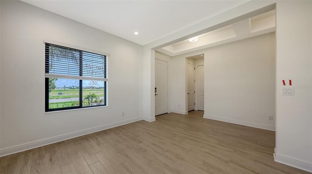 En Venta: $540,990 (3 camas, 2 baños, 2064 Pies cuadrados)