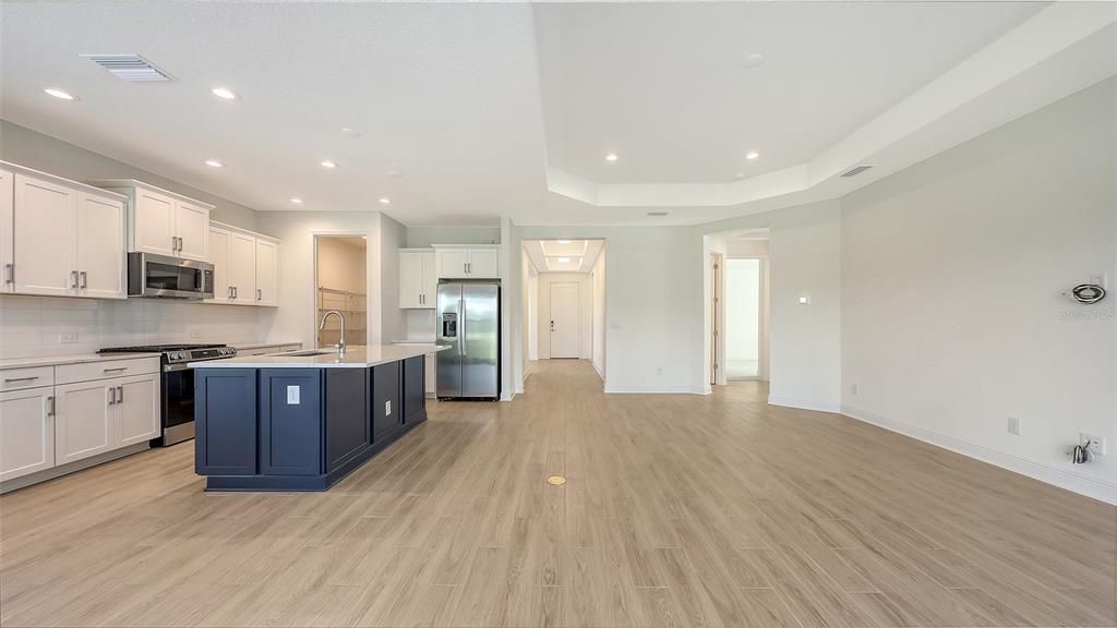 En Venta: $540,990 (3 camas, 2 baños, 2064 Pies cuadrados)