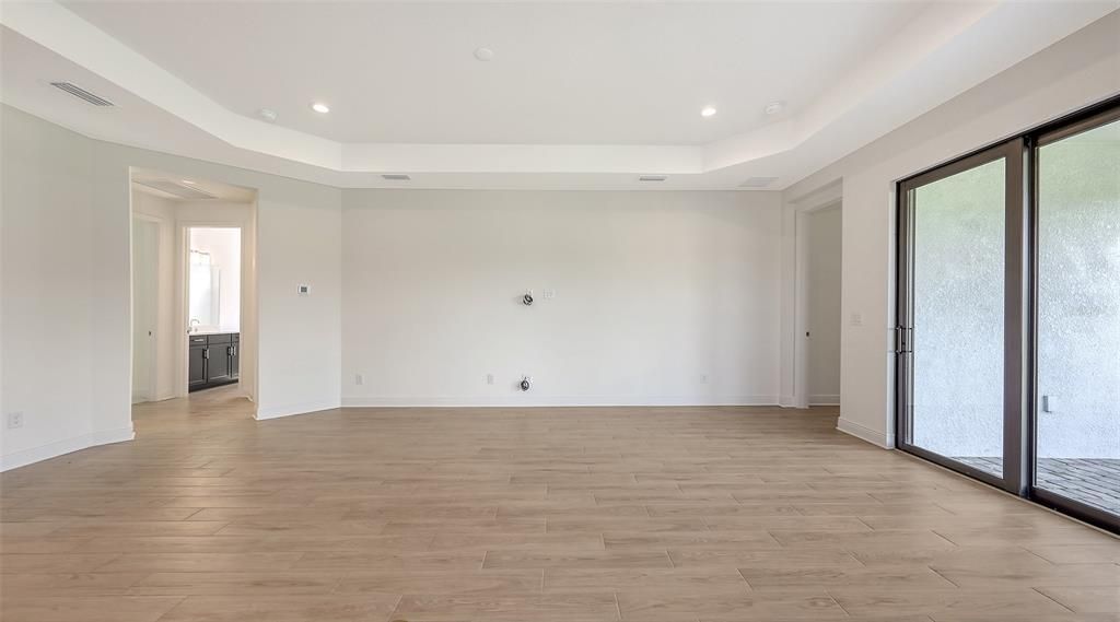 En Venta: $540,990 (3 camas, 2 baños, 2064 Pies cuadrados)