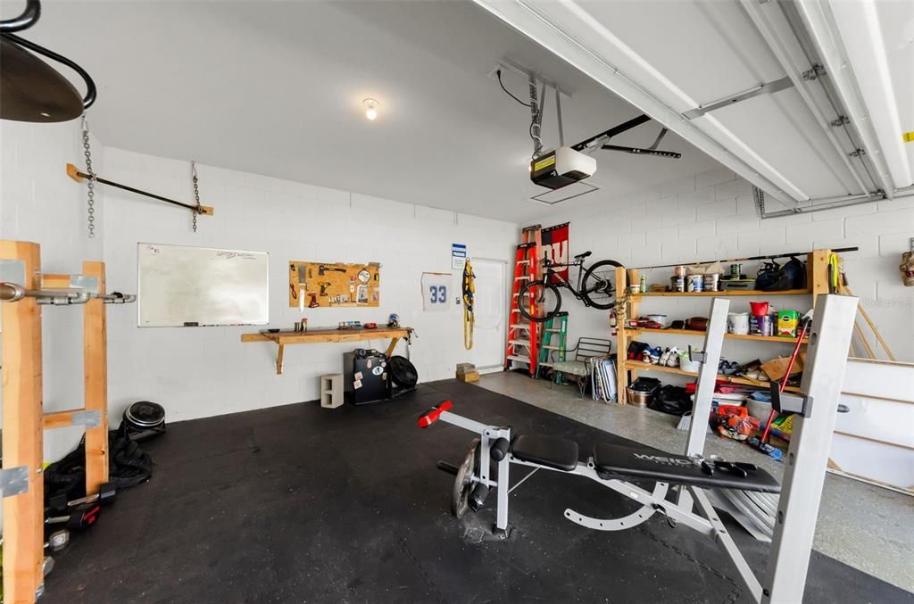 На продажу: $374,900 (3 спален, 2 ванн, 1612 Квадратных фут)