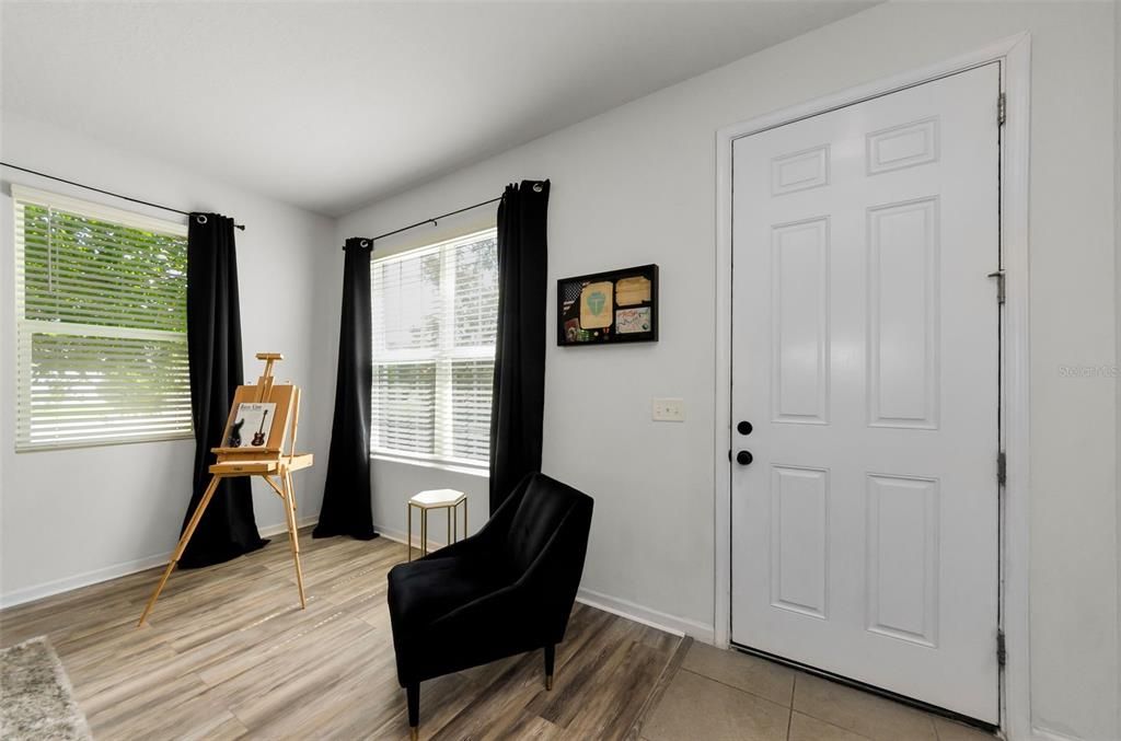 На продажу: $374,900 (3 спален, 2 ванн, 1612 Квадратных фут)