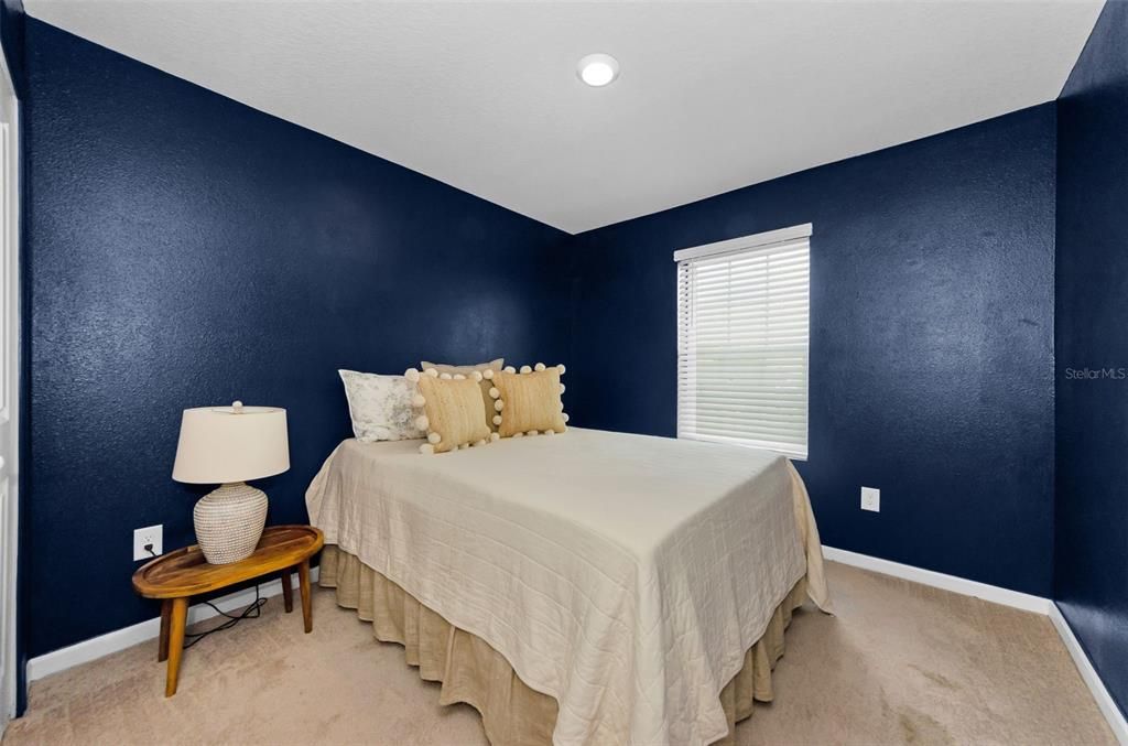 На продажу: $374,900 (3 спален, 2 ванн, 1612 Квадратных фут)