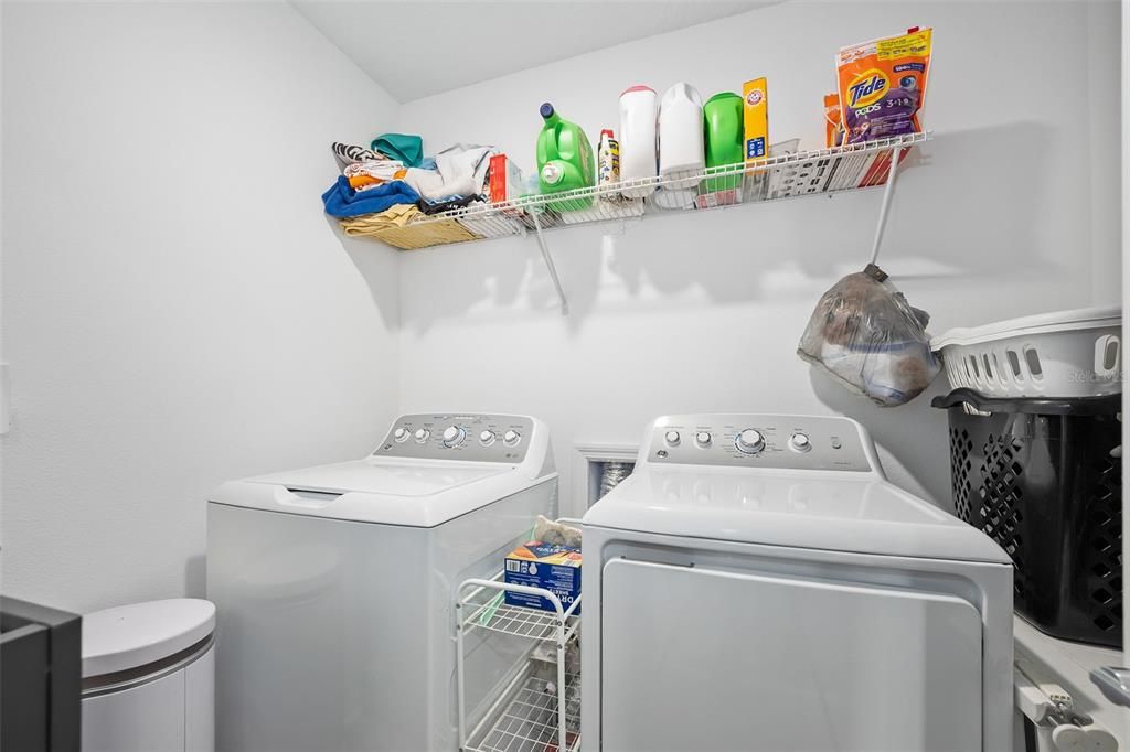 For Sale: $463,500 (4 beds, 2 baths, 2564 Square Feet)