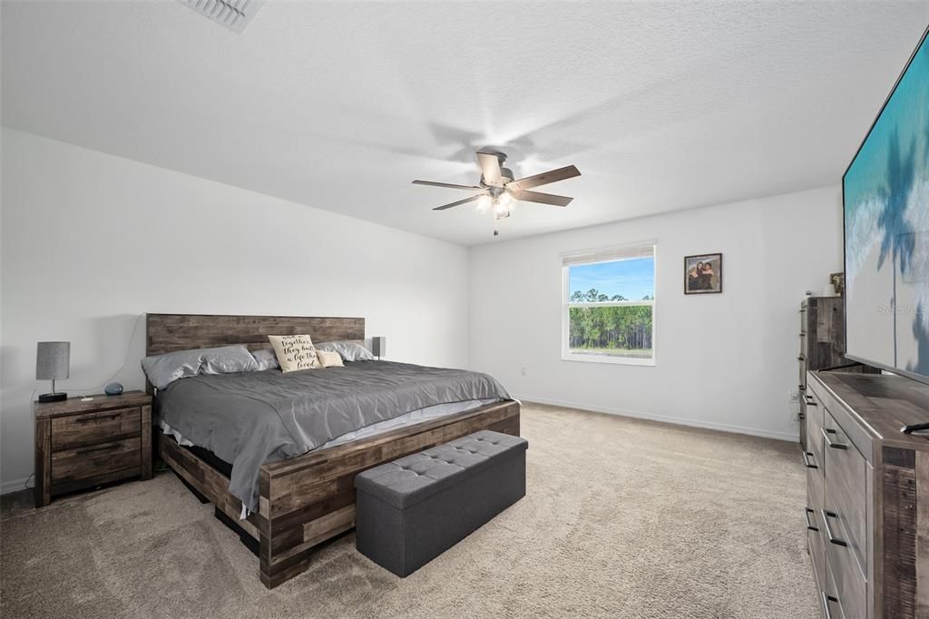 For Sale: $463,500 (4 beds, 2 baths, 2564 Square Feet)