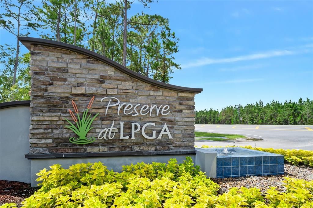 For Sale: $463,500 (4 beds, 2 baths, 2564 Square Feet)