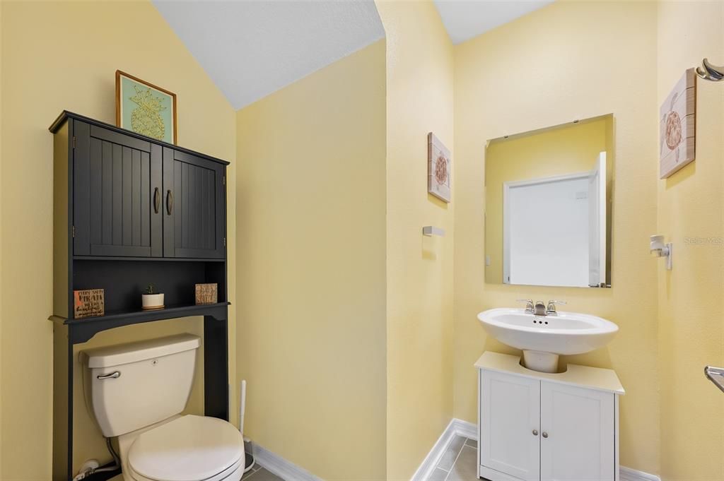 For Sale: $463,500 (4 beds, 2 baths, 2564 Square Feet)