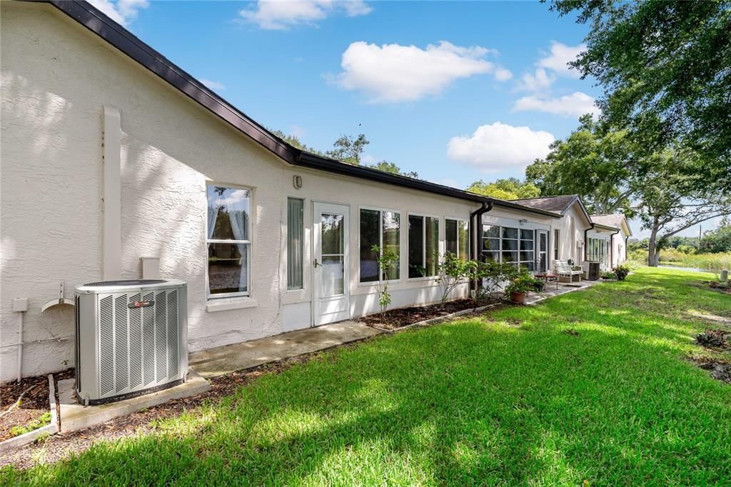 Activo con contrato: $149,900 (2 camas, 2 baños, 1211 Pies cuadrados)