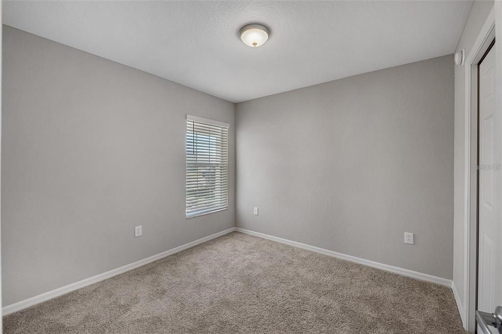 Под контрактом: $1,850 (3 спален, 2 ванн, 1513 Квадратных фут)