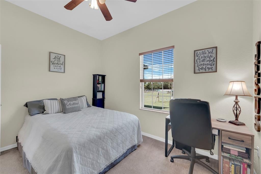 На продажу: $875,000 (3 спален, 2 ванн, 1947 Квадратных фут)