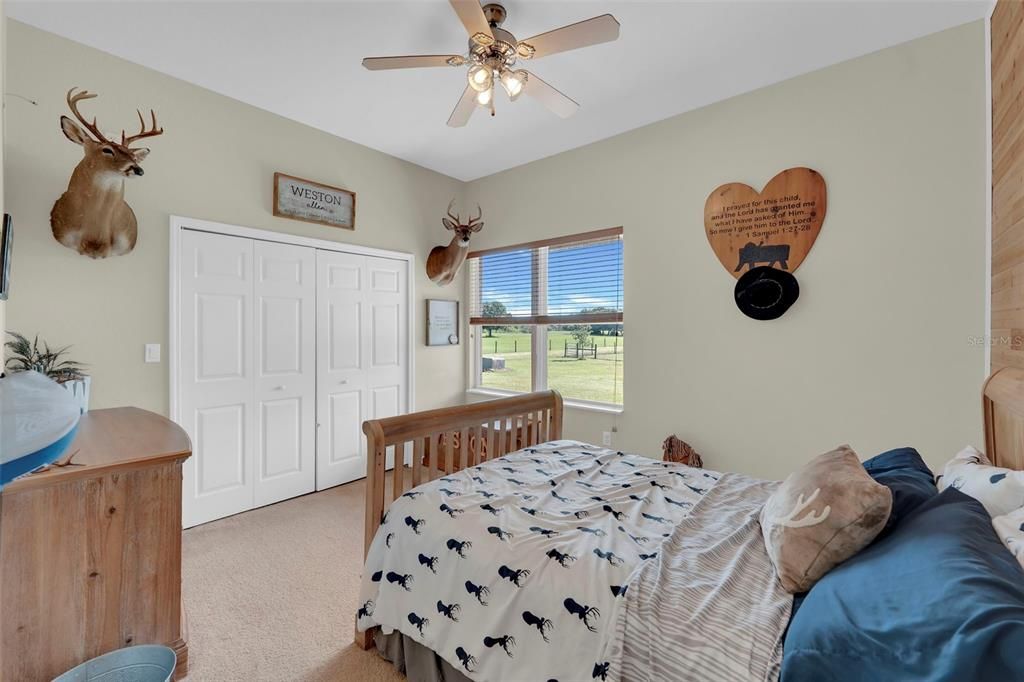 На продажу: $875,000 (3 спален, 2 ванн, 1947 Квадратных фут)