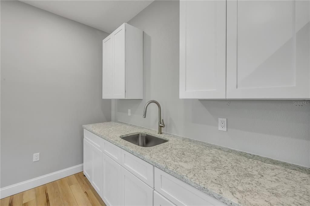 For Sale: $1,999,999 (4 beds, 4 baths, 3257 Square Feet)