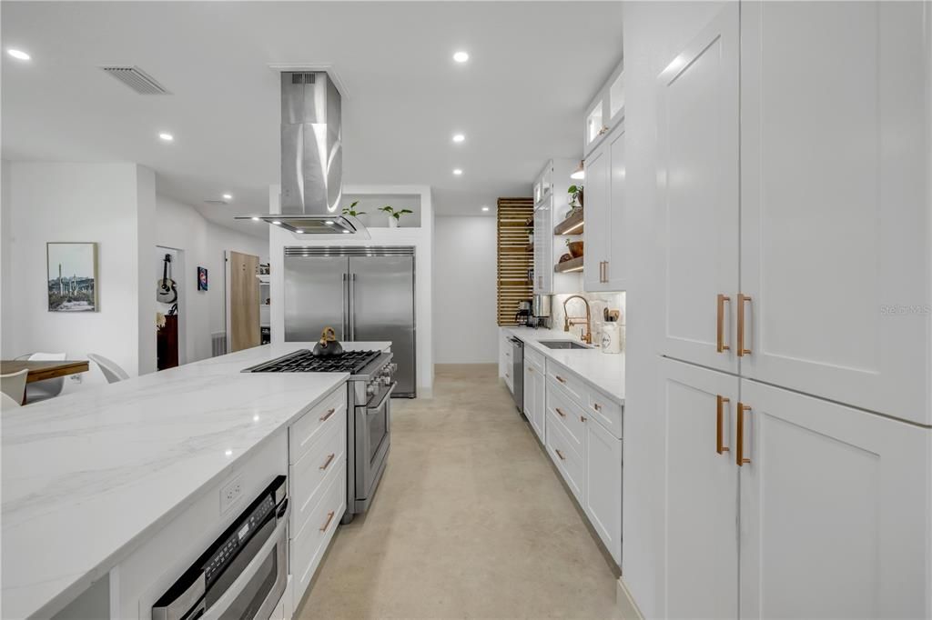 For Sale: $1,999,999 (4 beds, 4 baths, 3257 Square Feet)