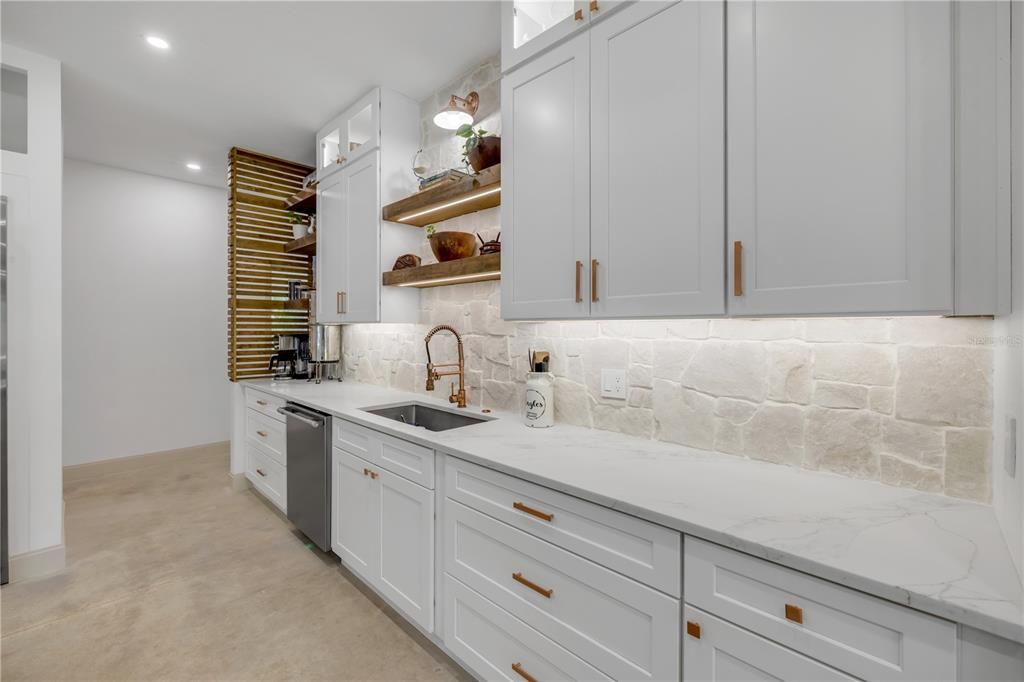 For Sale: $1,999,999 (4 beds, 4 baths, 3257 Square Feet)