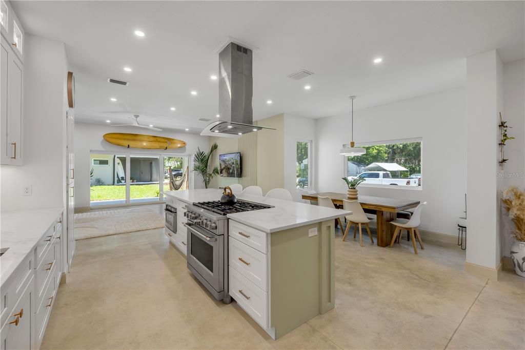 For Sale: $1,999,999 (4 beds, 4 baths, 3257 Square Feet)