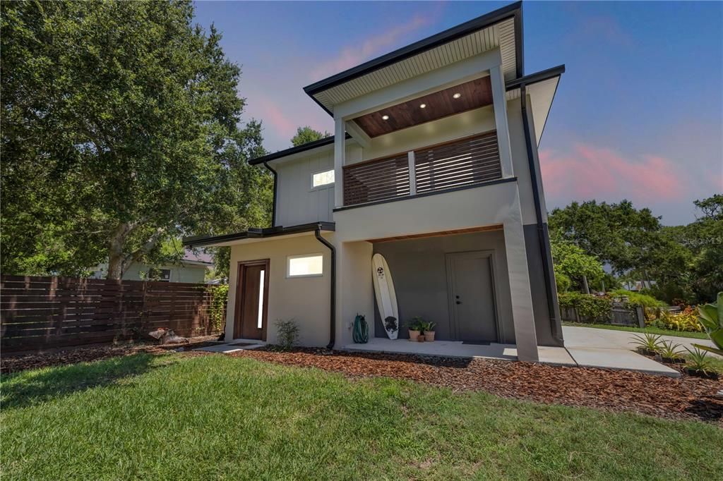 For Sale: $1,999,999 (4 beds, 4 baths, 3257 Square Feet)