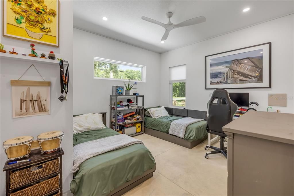 For Sale: $1,999,999 (4 beds, 4 baths, 3257 Square Feet)