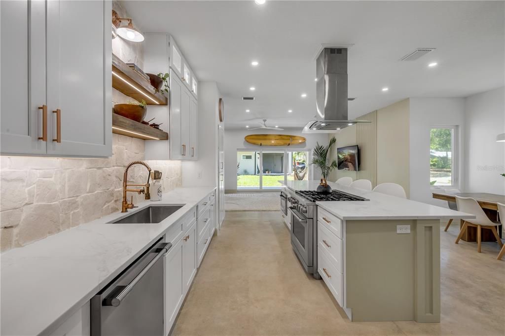 For Sale: $1,999,999 (4 beds, 4 baths, 3257 Square Feet)