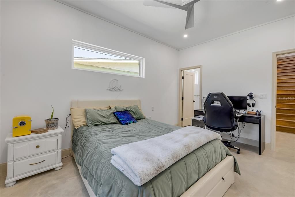 For Sale: $1,999,999 (4 beds, 4 baths, 3257 Square Feet)