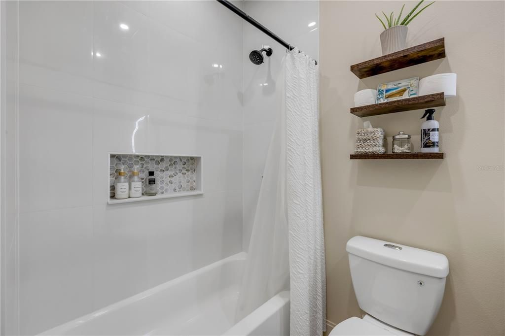 For Sale: $1,999,999 (4 beds, 4 baths, 3257 Square Feet)