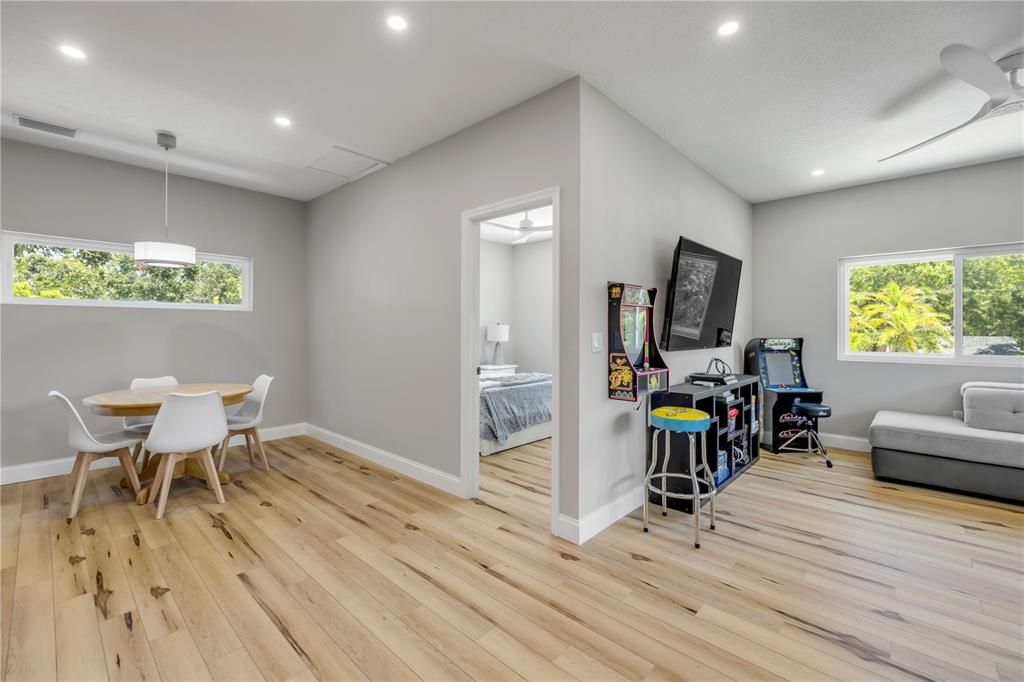 For Sale: $1,999,999 (4 beds, 4 baths, 3257 Square Feet)