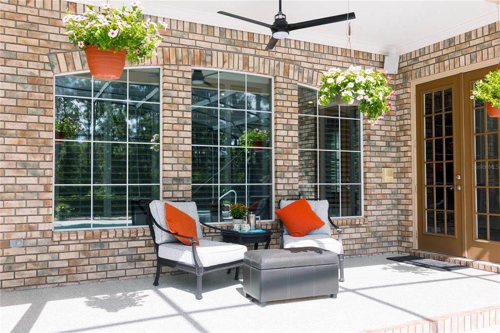 For Sale: $1,398,494 (6 beds, 5 baths, 4814 Square Feet)