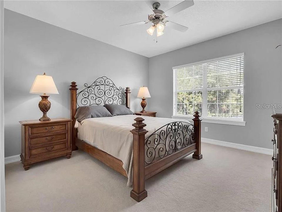 For Sale: $1,398,494 (6 beds, 5 baths, 4814 Square Feet)