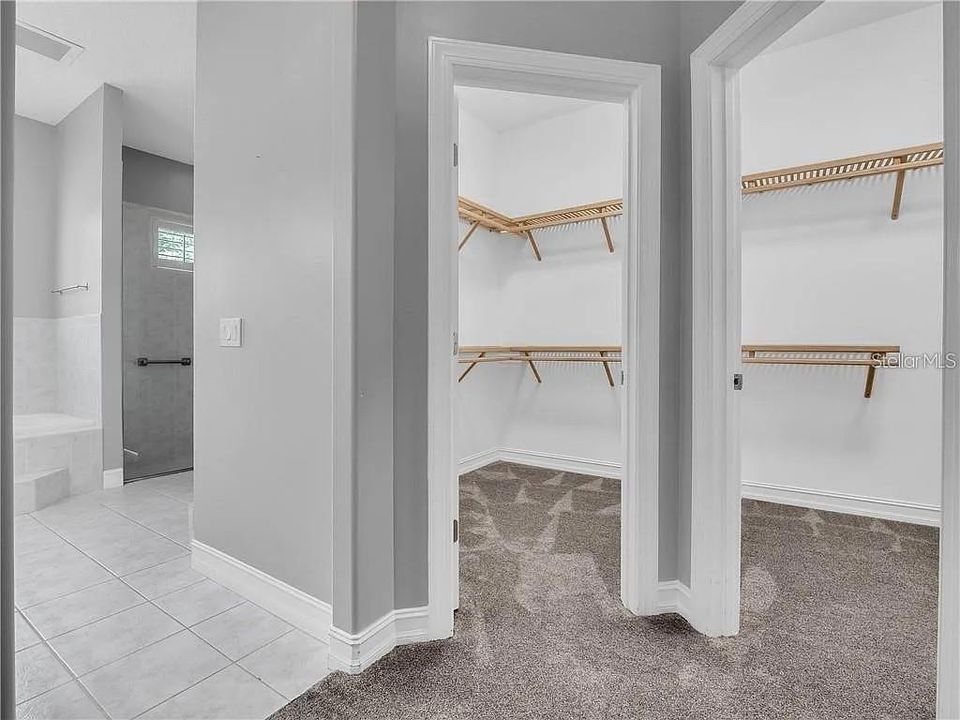 For Sale: $1,398,494 (6 beds, 5 baths, 4814 Square Feet)