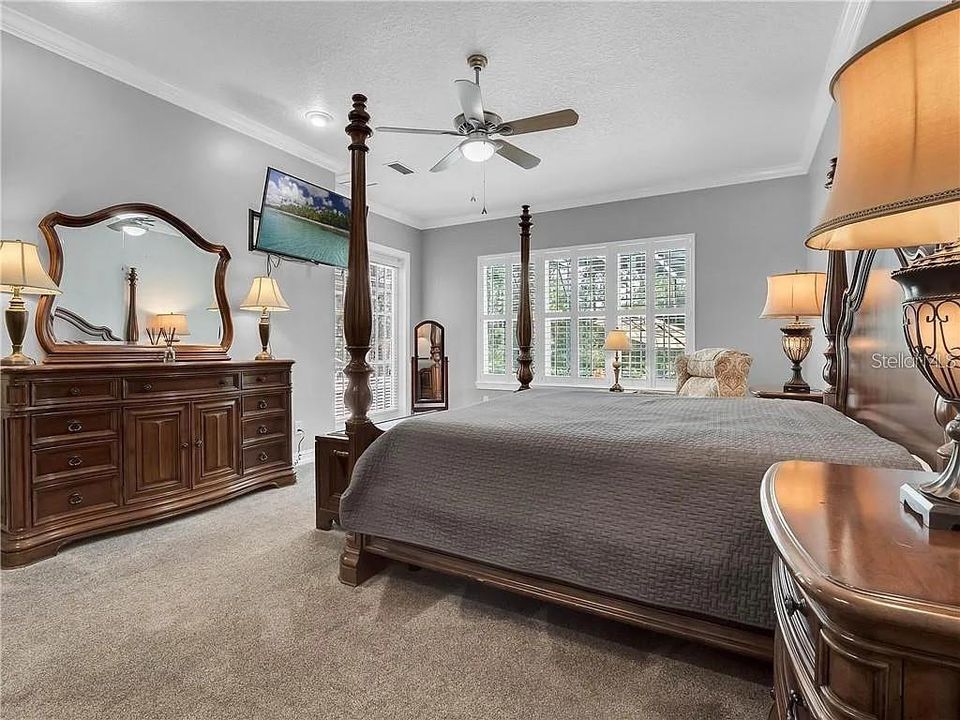 For Sale: $1,398,494 (6 beds, 5 baths, 4814 Square Feet)